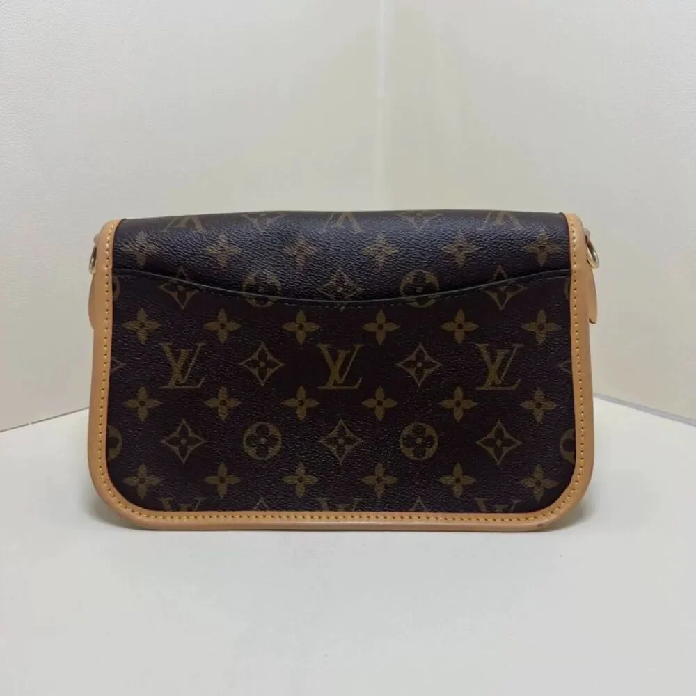 Louis Vuitton Women Pre-Loved Bag Very Good Condition
